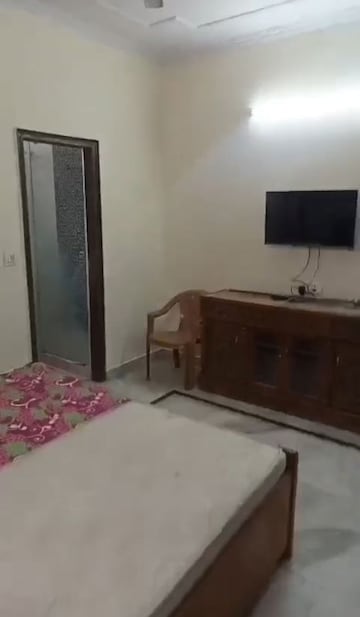 Kitchen in 3 BHK Builder Floor at Patel Nagar – for Rent