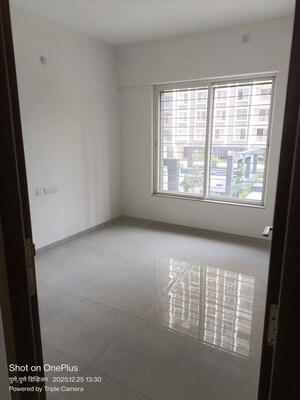 Room in 3 BHK Apartment at Kolte Patil Little Earth, Kiwale – for Sale