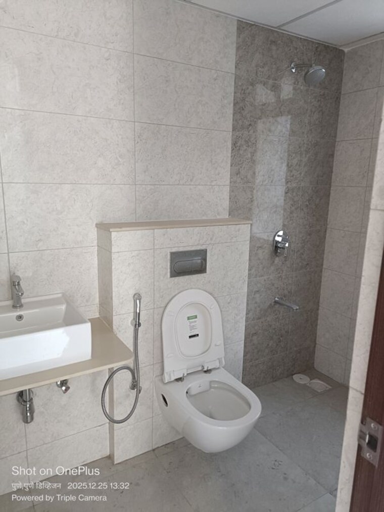 Bathroom, kolte-patil-little-earth 3 Bedroom 1072 Sq.Ft. Apartment In Kiwale Pune 10080740