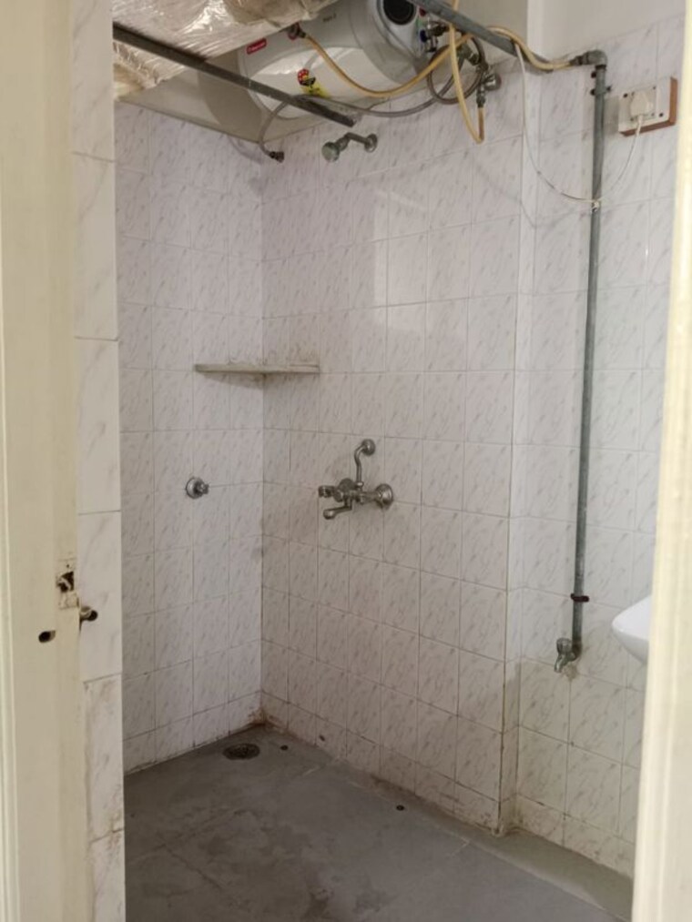 Bathroom, ramesh-hermes-heritage-phase-2 2 Bedroom 1285 Sq.Ft. Apartment In Shastrinagar Pune 10060115