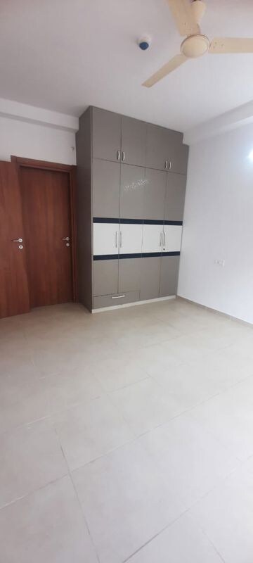 2 BHK Apartment For Rent in Bhartiya Nikoo Homes, Thanisandra Main Road