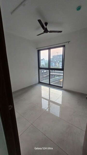 Room in 3 BHK Villa at Ramesh Hermes Heritage Row Houses, Shastrinagar – for Rent