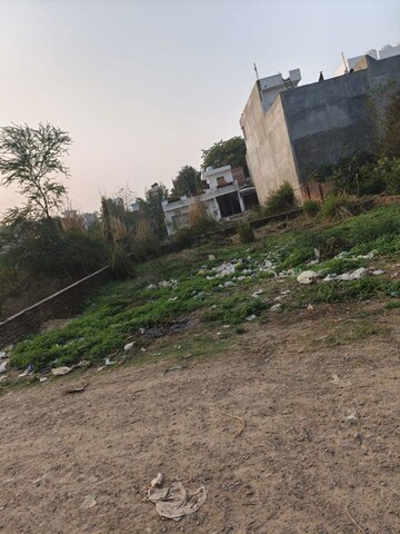 Plot Area in  Plot at Gomti Nagar – for Sale