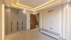 Room in 3 BHK Builder Floor at TDI The Grand Retreat, Sector 88 – for Sale