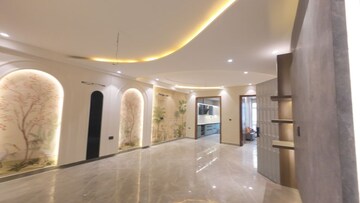 Building Lobby in 3 BHK Builder Floor at TDI The Grand Retreat, Sector 88 – for Sale