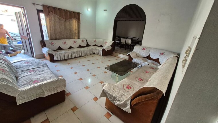 Master Bedroom, sector 4 3 Bedroom 500 Sq.Yd. Independent House In Sector 4 Gurgaon 10081968