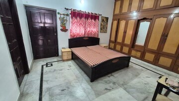 Bedroom in 3 BHK Independent House at Sector 4 – for Rent