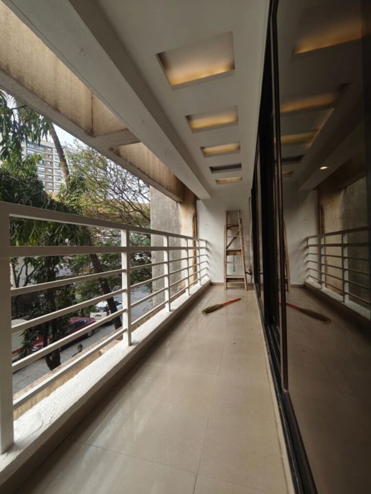 Balcony, tulsi-pride 3 Bedroom 955 Sq.Ft. Apartment In Chembur Mumbai 10081972