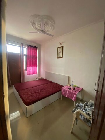 Bedroom in 2 BHK Builder Floor at Palam Vihar – for Rent