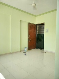 1 BHK Apartment For Rent in Nirman Rutugandh Apartment