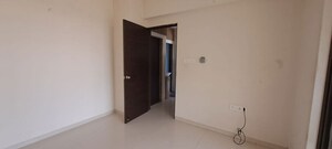 Room in 1 BHK Apartment at Shri Trident Avalon, Katrap – for Rent