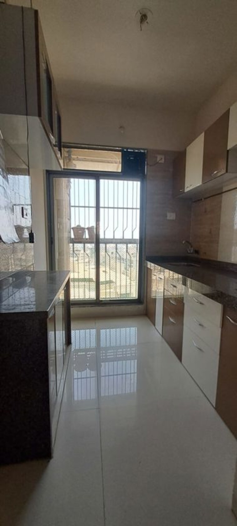 Kitchen, shri-trident-avalon 1 Bedroom 715 Sq.Ft. Apartment In Katrap Thane 10082031