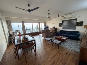 Living Room in 3 BHK Apartment at Bandra West – for Rent