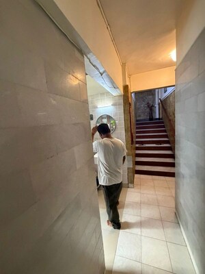 Staircase in 3 BHK Apartment at Bandra West – for Rent