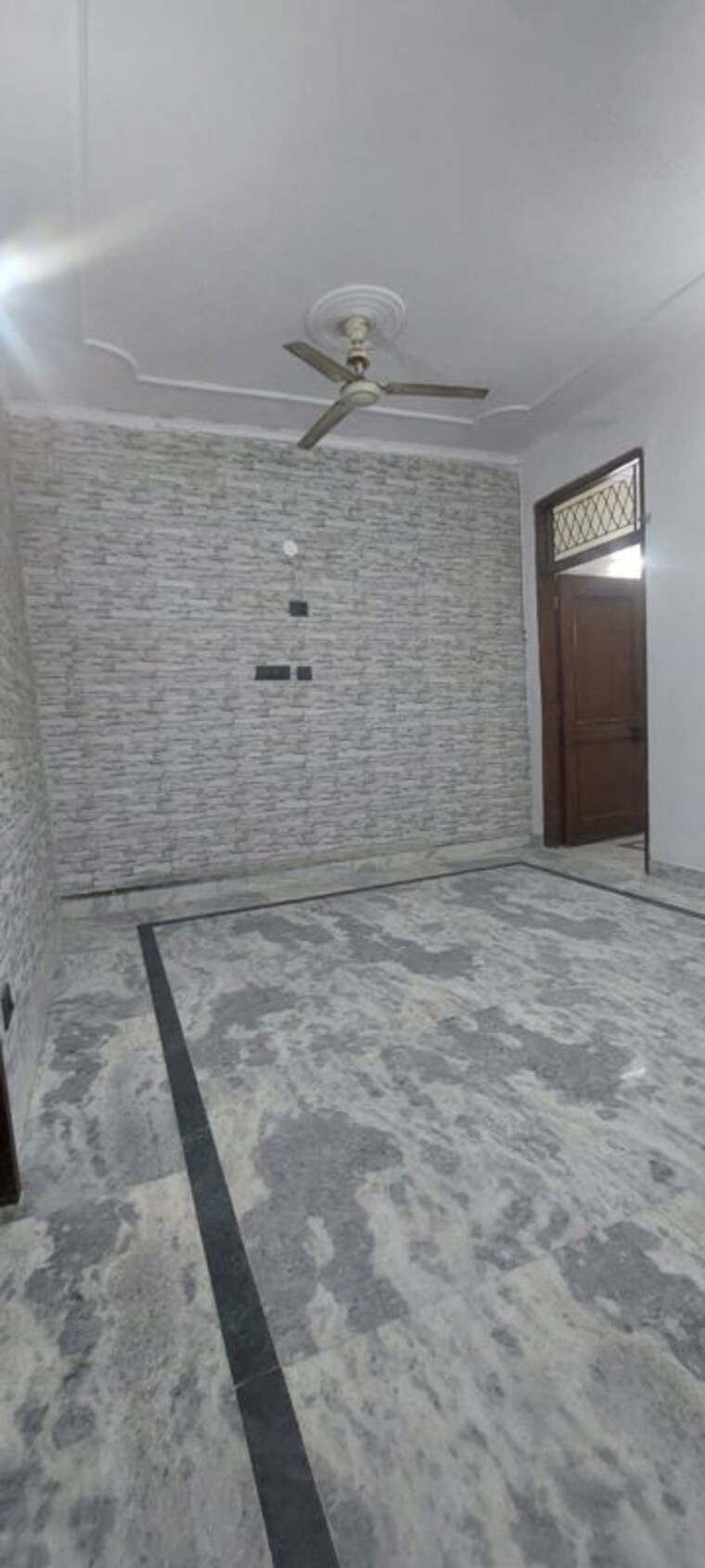 Room, govindpuri 2 Bedroom 80 Sq.Yd. Builder Floor In Govindpuri Delhi 10082069