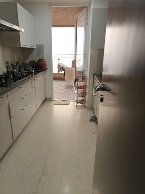 Balcony in 3 BHK Apartment at Lokhandwala Minerva Mahalaxmi, Mahalaxmi – for Rent