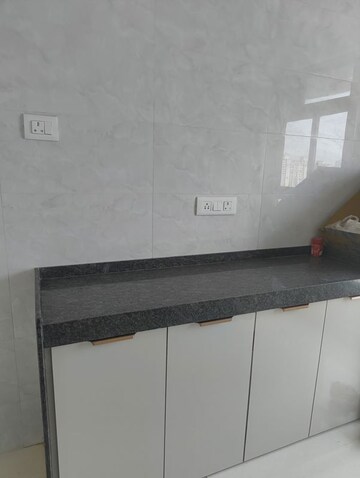 Furnished Amenities in 2 BHK Apartment at Empire Towers, Goregaon East – for Rent