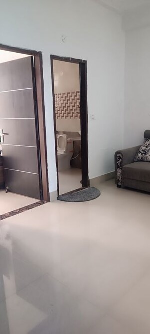 2 BHK Builder Floor For Rent in The Emporium, Sector 110a