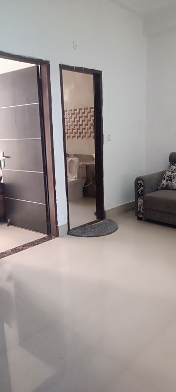 2 BHK Builder Floor For Rent in The Emporium, Sector 110a