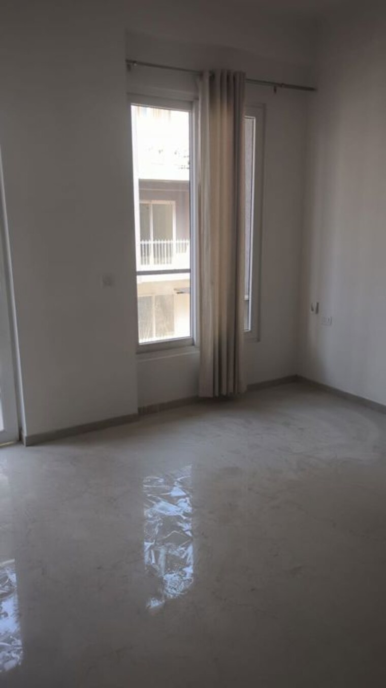 Room, smart-world-orchard 3 Bedroom 1630 Sq.Ft. Apartment In Sector 61 Gurgaon 10082185