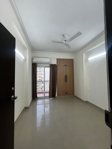 3 BHK Builder Floor For Rent in Sector 46