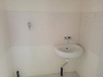 Bathroom in 3 BHK Apartment at Kwality Vrindavan Heights, Hadapsar – for Sale