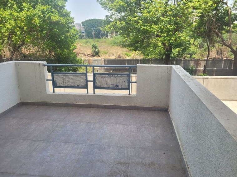 Balcony, kwality-vrindavan-heights 3 Bedroom 1500 Sq.Ft. Apartment In Hadapsar Pune 10082179