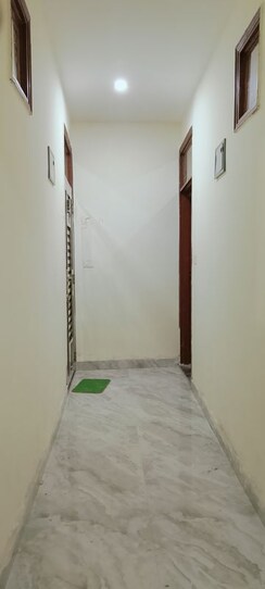 2 BHK + Pooja Room Builder Floor For Sale in Kings Tower Sector 49