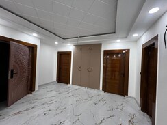 3 BHK + Servant Room Builder Floor For Sale in Parklands