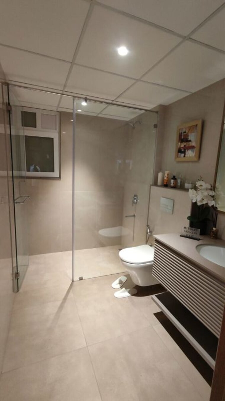 Bathroom, kumar-prism 4 Bedroom 2400 Sq.Ft. Apartment In Hadapsar Pune 10082311
