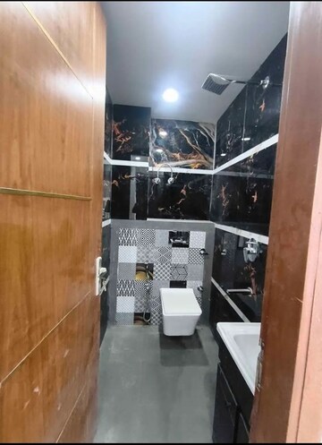 Furnished Amenities in 3 BHK Builder Floor at Chattarpur – for Sale