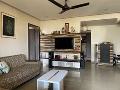3 BHK Apartment For Rent in Rahul Towers