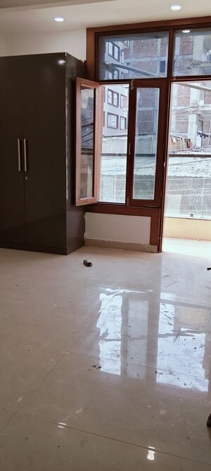 Room in 2 BHK Builder Floor at Dev Apartments Sector 49, Sector 49 – for Sale