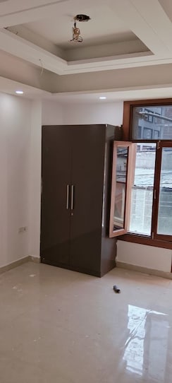 2 BHK + Servant Room Builder Floor For Sale in Dev Apartments Sector 49
