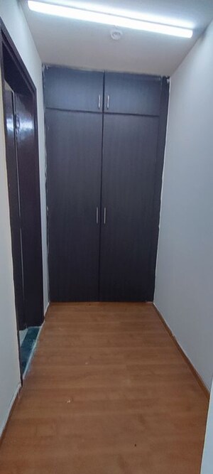 Building Lobby in 3 BHK Apartment at BPTP Park Grandeura, Sector 82 – for Rent