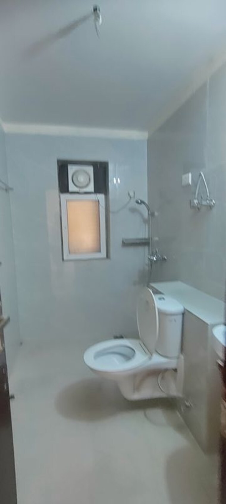 Bathroom, bptp-park-grandeura 3 Bedroom 1607 Sq.Ft. Apartment In Sector 82 Faridabad 10082543