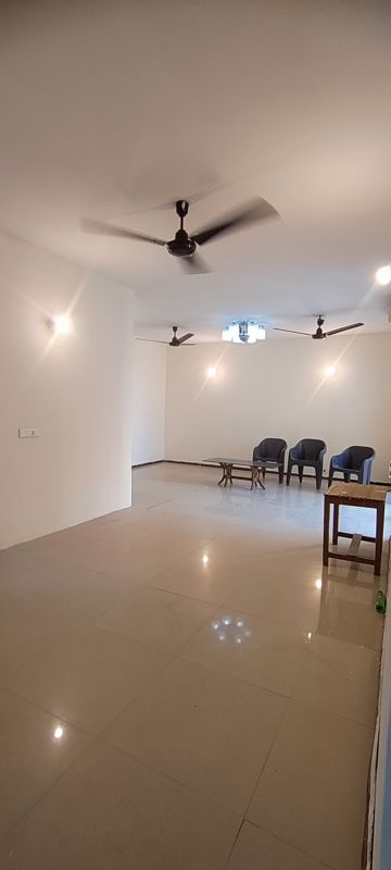 3 BHK + Servant Room Apartment For Rent in BPTP Park Grandeura