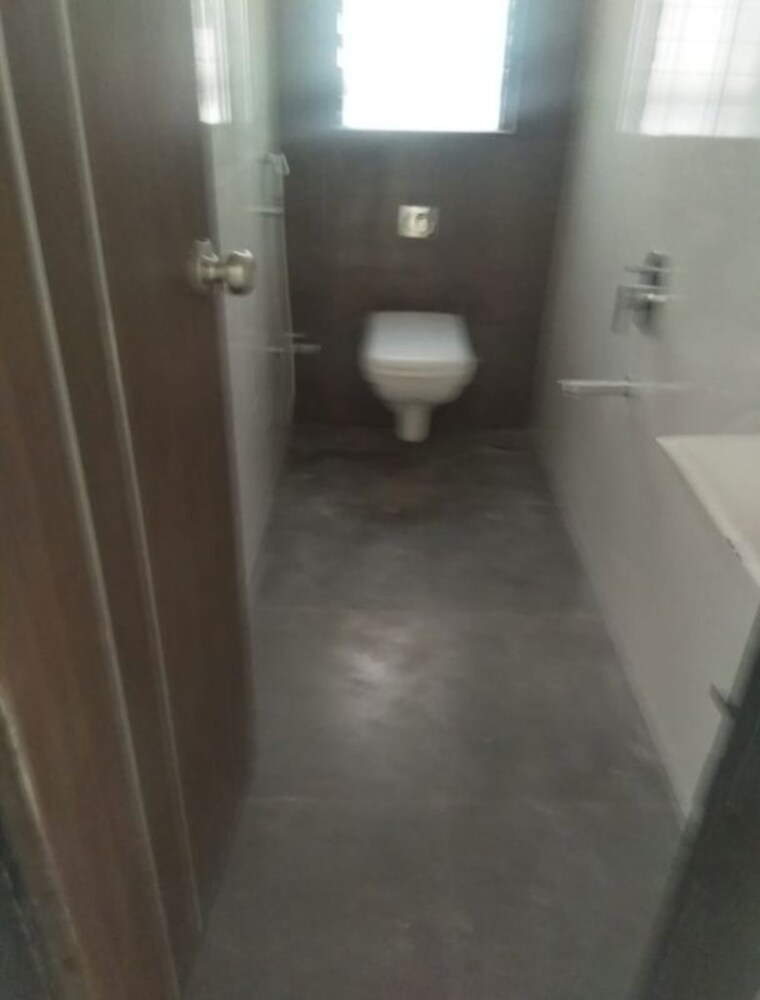 Bathroom, nakul-raj 1 Bedroom 420 Sq.Ft. Apartment In Malad West Mumbai 10082546