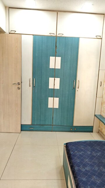 Bathroom in 3 BHK Apartment at K Raheja Heights, Malad East – for Rent