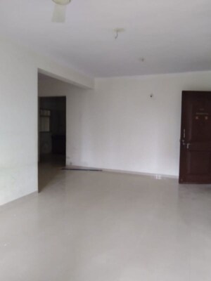 Room in 2 BHK Apartment at Nyati Equatorial, Bavdhan – for Rent