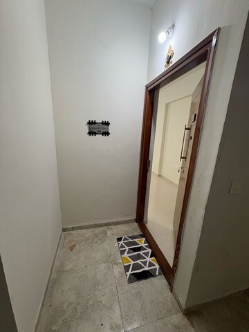 Room in 2 BHK Apartment at DS MAX Sahara, Hosa Road – for Rent