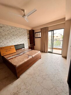 1 BHK Builder Floor For Rent in Sector 56