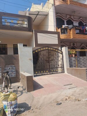 Living Room in 3 BHK Independent House at Sector 45 – for Rent