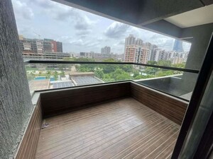 Swimming Pool in 2 BHK Apartment at Kumar Prospera Hadapsar, Hadapsar – for Sale