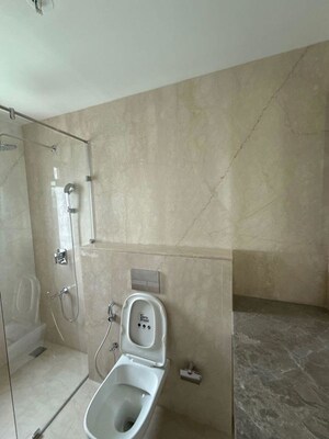Bathroom in 4 BHK Apartment at Piramal Mahalaxmi, Mahalaxmi – for Rent