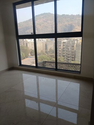 Room in 1 BHK Apartment at Godrej Urban Park, Chandivali – for Rent