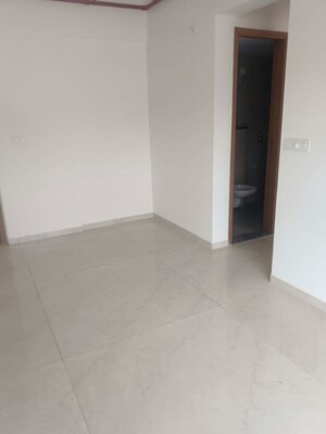 Room in 1 BHK Apartment at Godrej Urban Park, Chandivali – for Rent