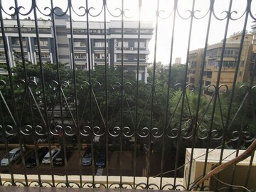 3 BHK Apartment – Exterior View View at Khar West - for Rent