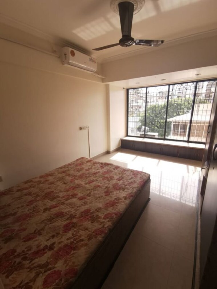 Bedroom, khar west 3 Bedroom 1100 Sq.Ft. Apartment In Khar West Mumbai 10082887