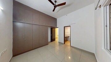 Room in 2 BHK Apartment at Prestige Ferns Residency, Harlur – for Sale